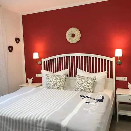 Steinreich Apartment