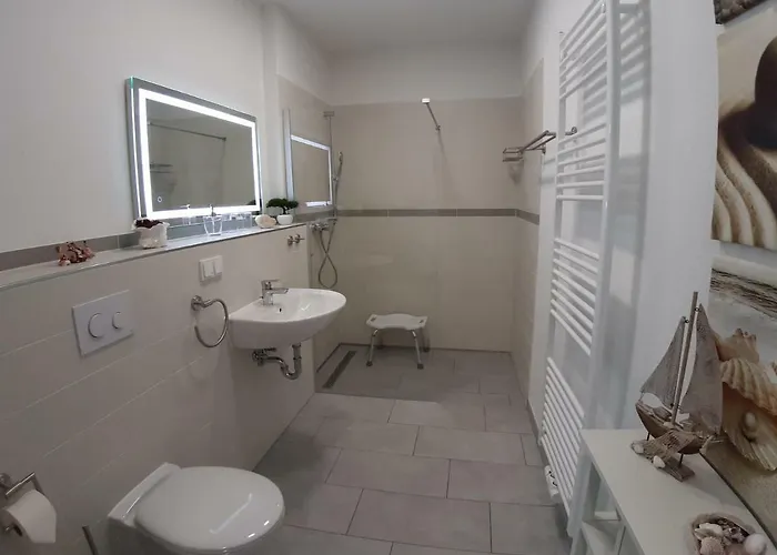 Steinreich Apartment